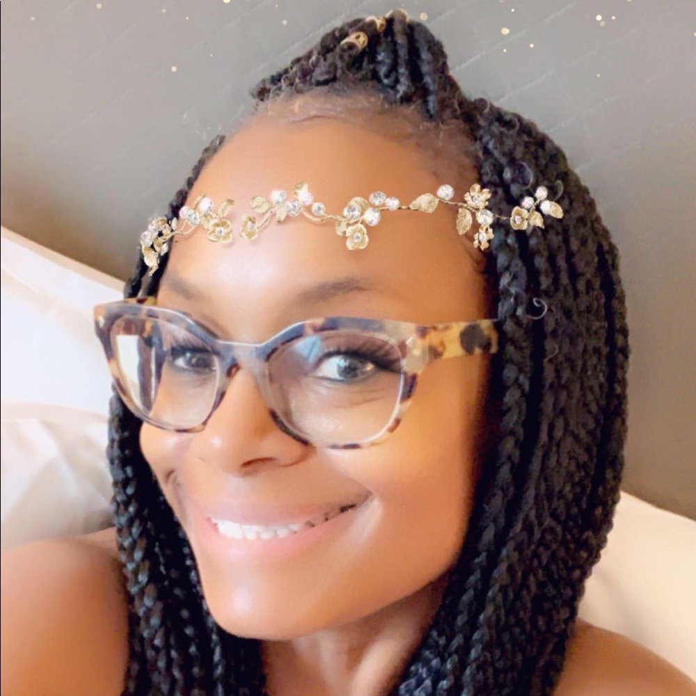 Meet your Posher, Tiesha